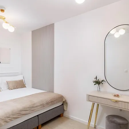 - 5 Min With Bus To Old Town, Self Check In 0-24h