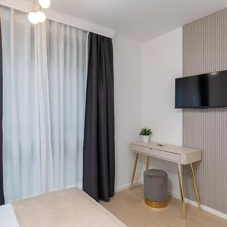 Appartement - 5 Min With Bus To Old Town, Self Check In 0-24h