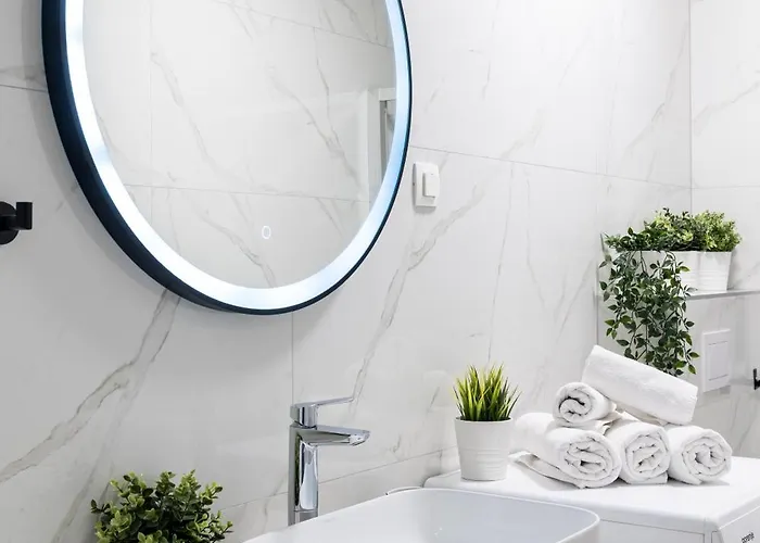 - 5 Min With Bus To Old Town, Self Check In 0-24h