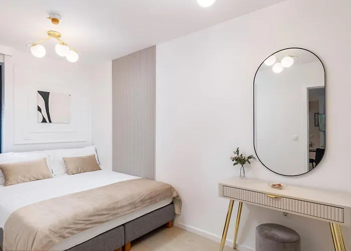 - 5 Min With Bus To Old Town, Self Check In 0-24h